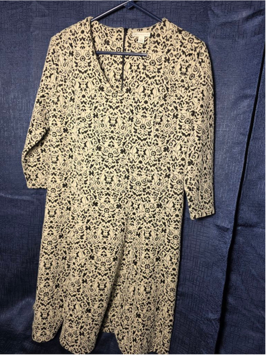 Cato Dresses & Skirts - Women's Cato Long Sleeve Dress L Beige Black Patterned